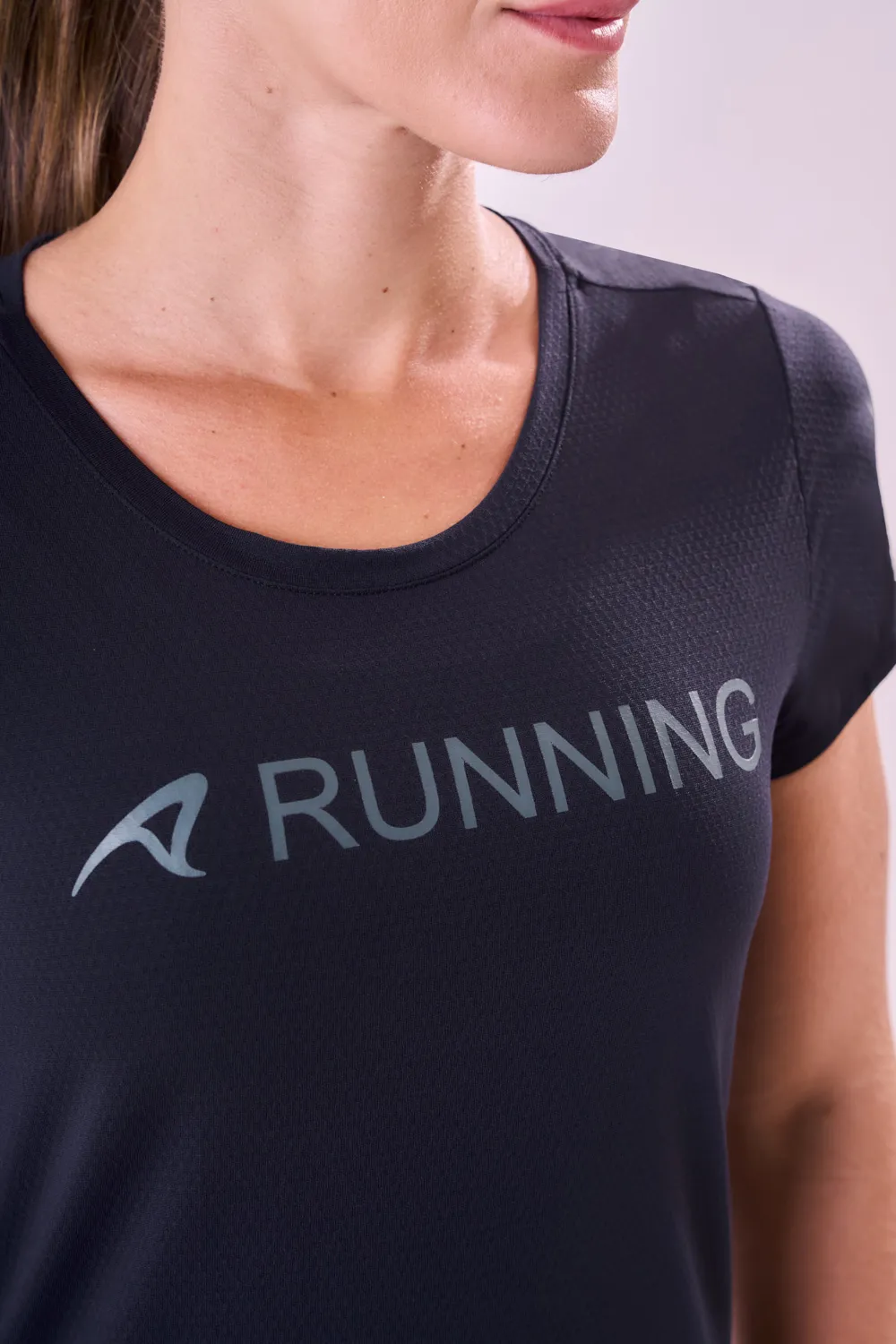 CAMISETA KEEP COOL RUNNING IND PRETO - Imagem 4